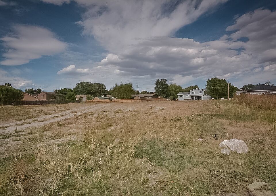 1st image of 4835 Platinum Dr.