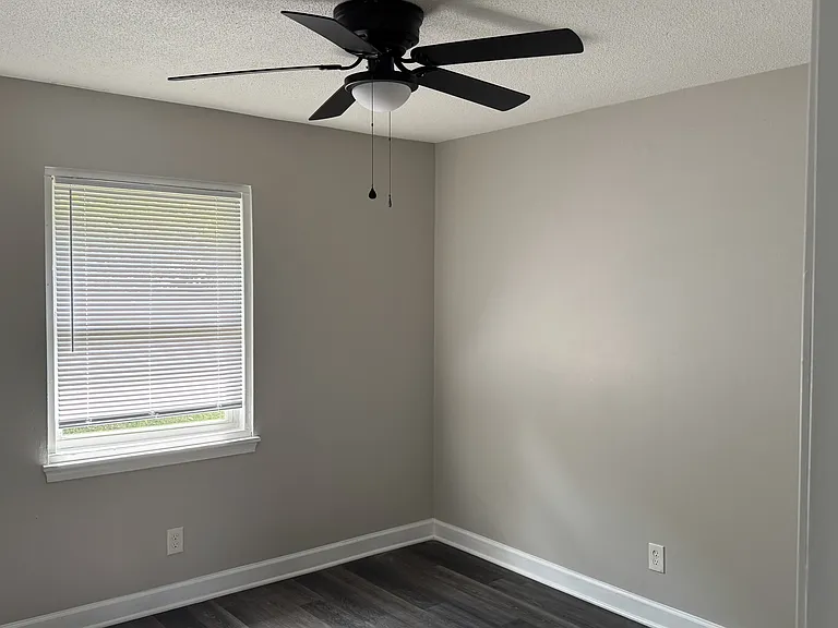 1410 Brewer Road — Photo 12