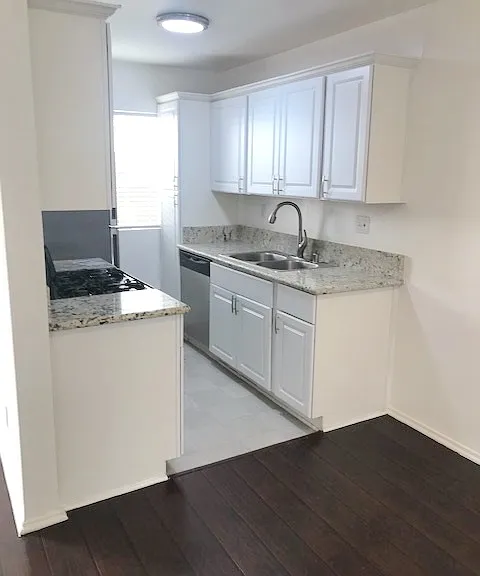1343 Carmelina Ave. — Photo 19