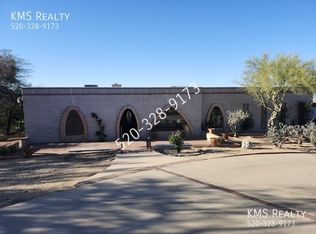 500 E Eden Pl, Tucson, AZ 85704