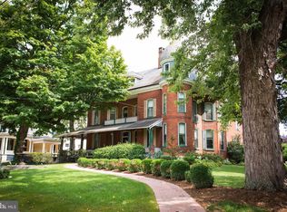 756 Philadelphia Ave, Chambersburg, PA 17201