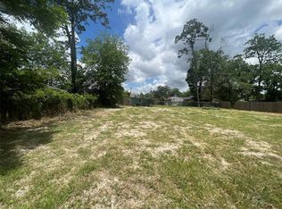 5601 Collins Rd, Houston, TX 77016