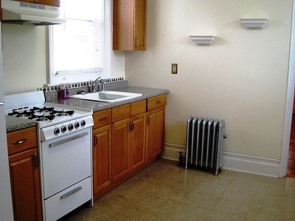 4th image of 399 Stuyvesant Ave APT 2