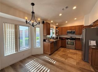29675 Calle Edmundo, Sun City, CA 92586