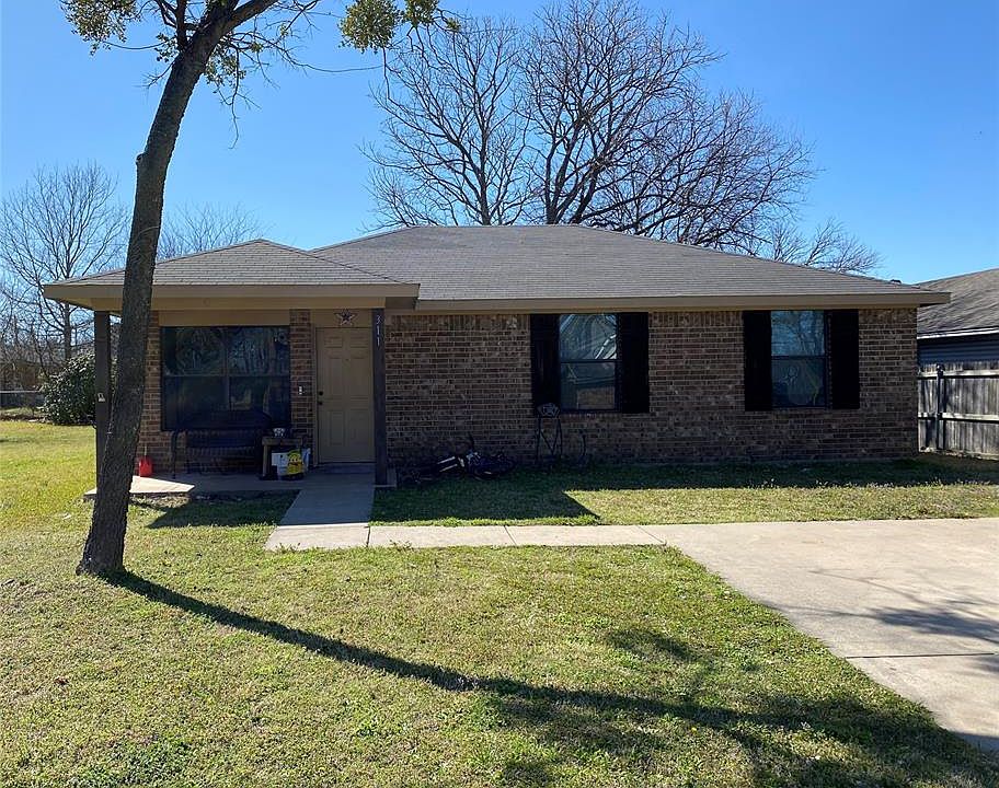 311 S 7th St, Sanger, TX 76266 Zillow
