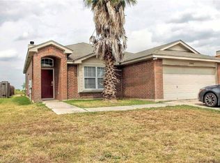 2402 Blue Sky Ln, Lockhart, TX 78644