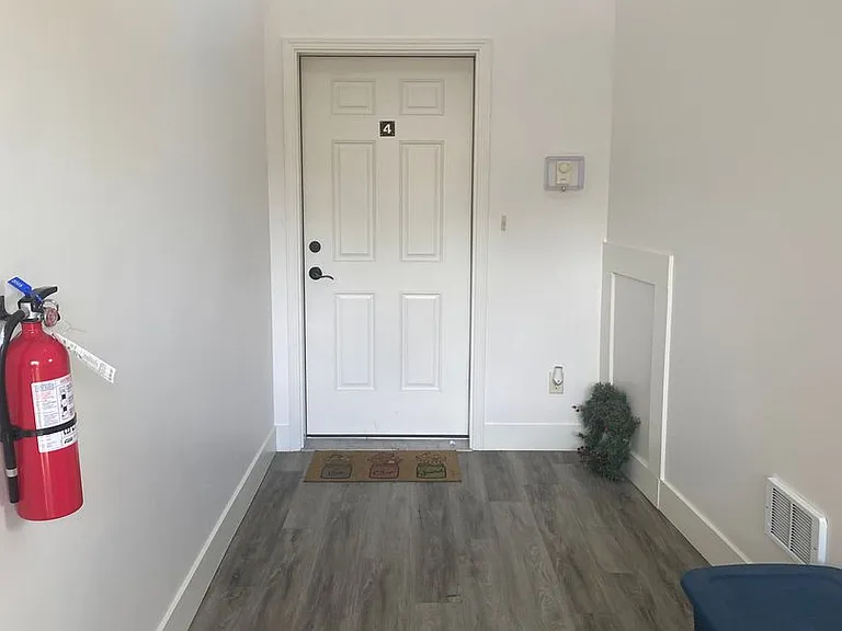 7552 Mountain Laurel Dr #C-4 — Photo 3