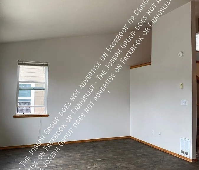 3440 Abbott St — Photo 2