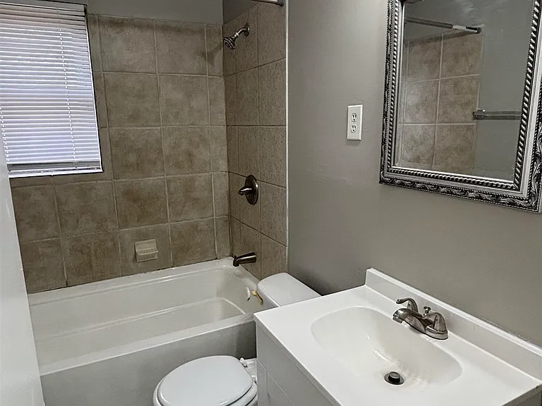 5022 Byron Rd — Photo 12