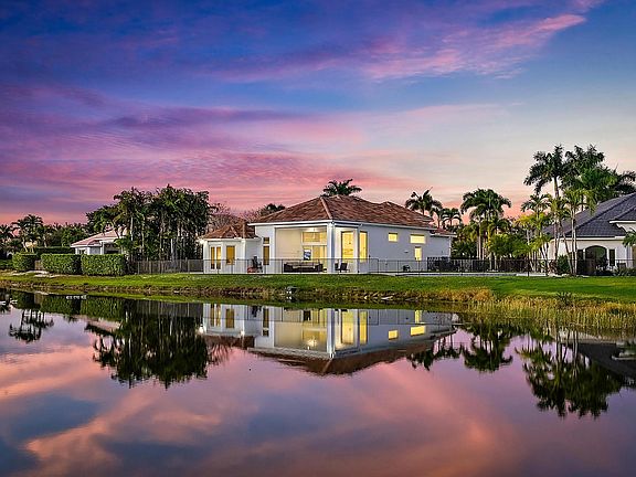 2nd image of 10284 Sand Cay Lane