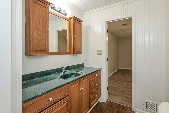 2137 Hartridge Dr — Photo 14
