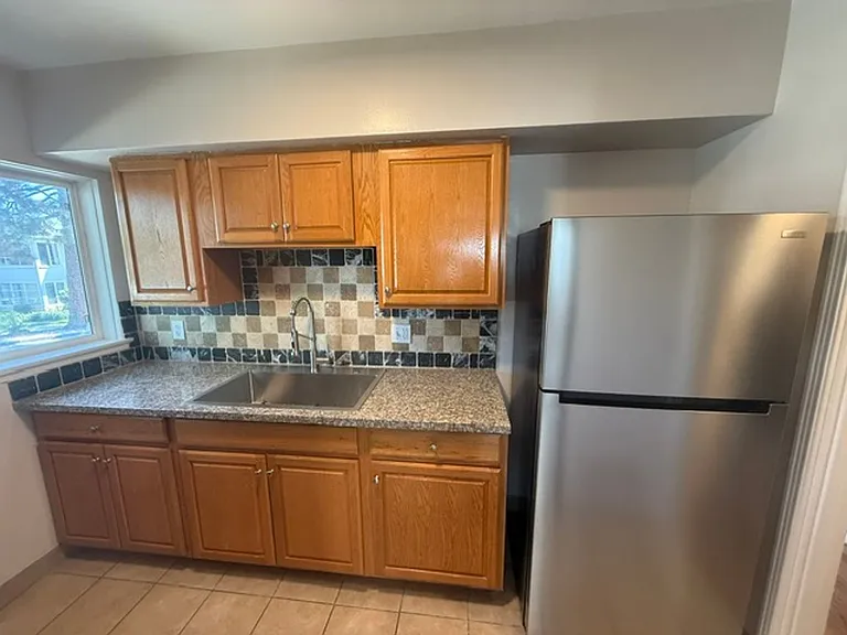 2203 Mira Vista Ave — Photo 1