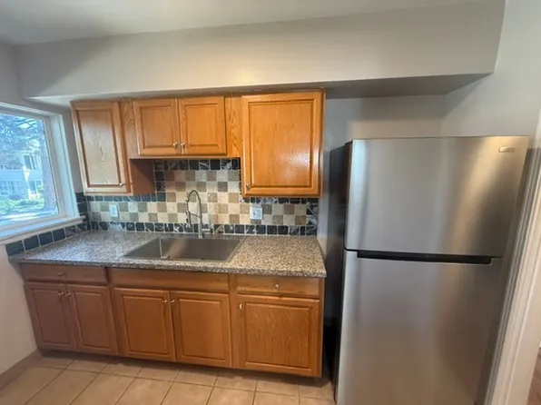 MV, 2211 Mira Vista Ave #2203, Montrose, CA 91020