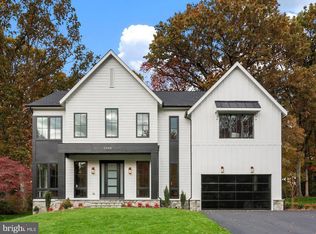 9846 Jerry Ln, Vienna, VA 22180