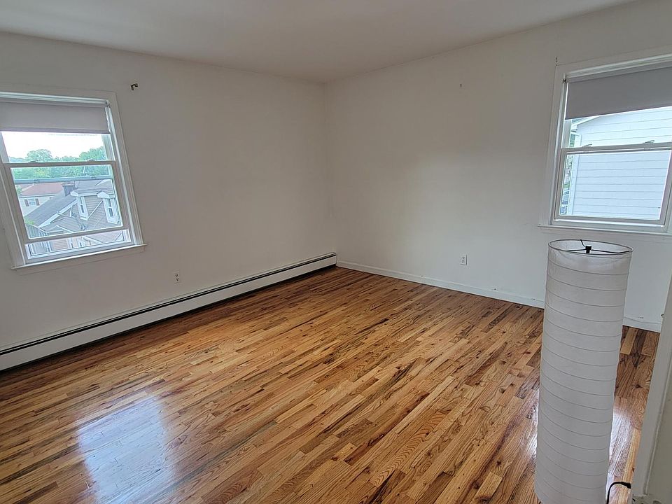 175 Lakeview Ave Valhalla NY Zillow