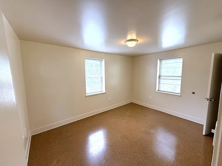 1528 Bluemont Ave SW #120 — Photo 6