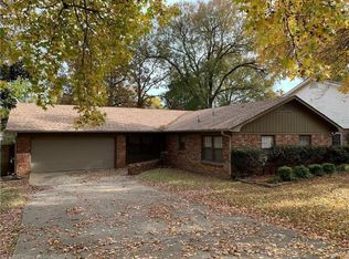 2801 S 34th St, Fort Smith, AR 72903