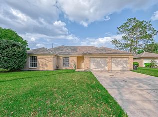 1801 Laurel Oaks Dr, Richmond, TX 77469