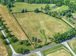 104 Yard Rd, Stockton, NJ 08559