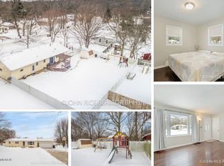 2310 Valentine St NE, Grand Rapids, MI 49525