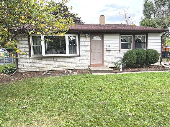 2nd image of 6027 Hampton Dr