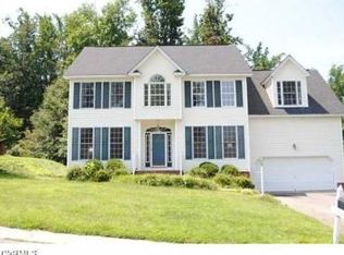 9449 Deer Stream Dr, Mechanicsville, VA 23116