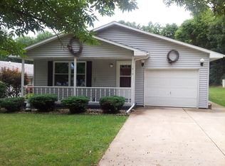 1819 Poplar St, Ottawa, IL 61350