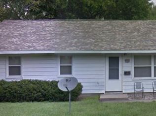 1524 Holly Hill Dr, Champaign, IL 61821