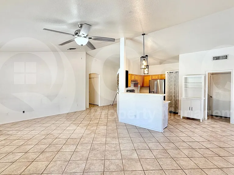 641 S Golden Key St — Photo 7