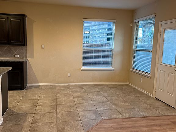5th image of 15764 Mirasol Dr