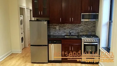 Rented by aptsandlofts.com