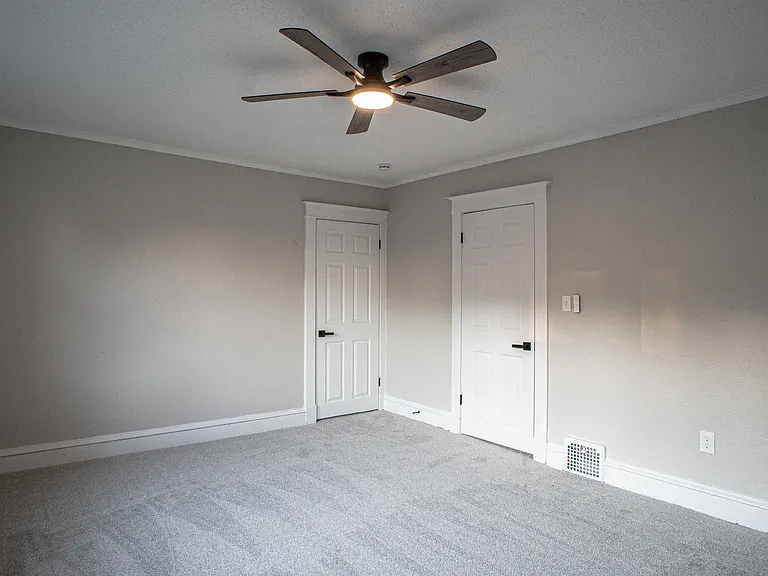 3417 Bellefontaine St — Photo 14