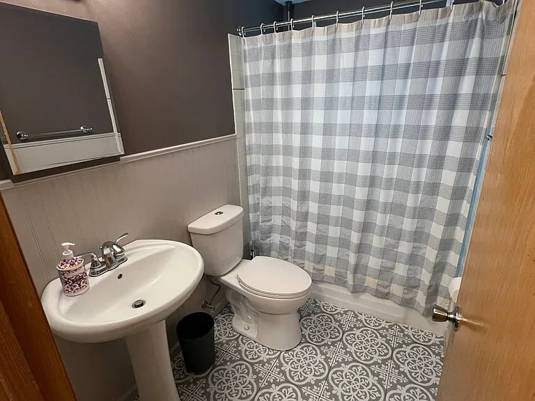 45 20th Ave N #45 — Photo 8