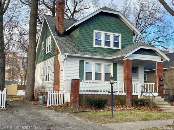 203 Virginia Ave, Royal Oak, MI 48067