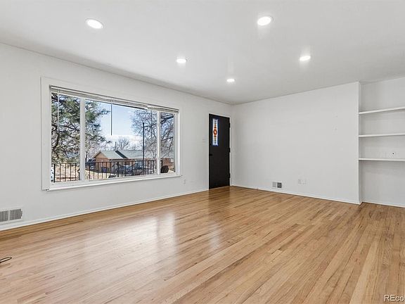 5th image of 2725 S Zurich Court