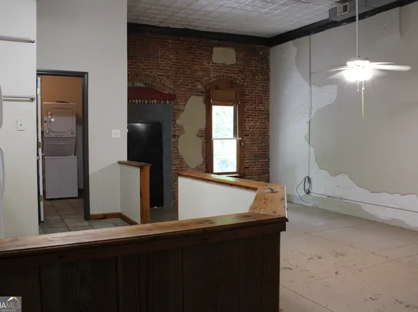 1962 Main St, Comer, GA 30629