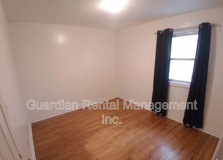 108 Banning St #2 — Photo 5