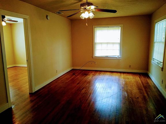 3rd image of 519 S Palace Ave APT A