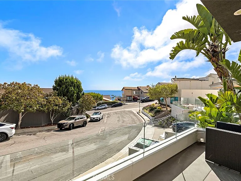 608 Loretta Dr — Photo 33