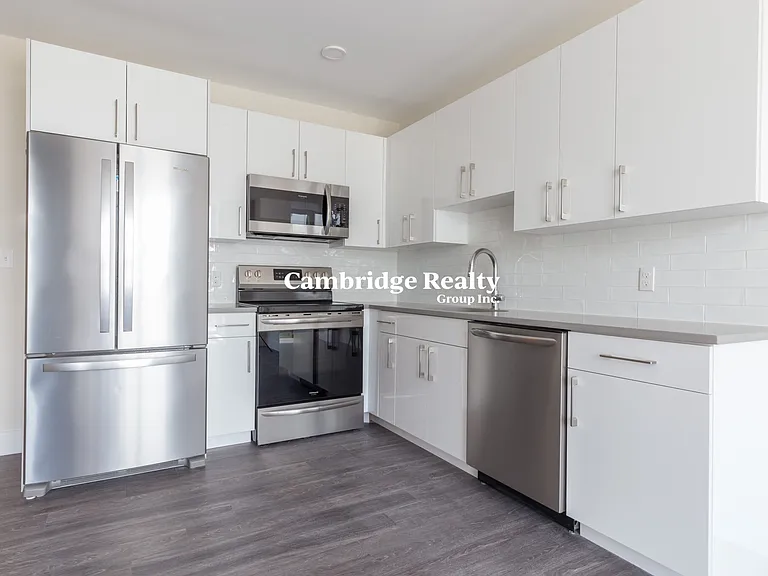 1065 Tremont St #504T — Photo 2