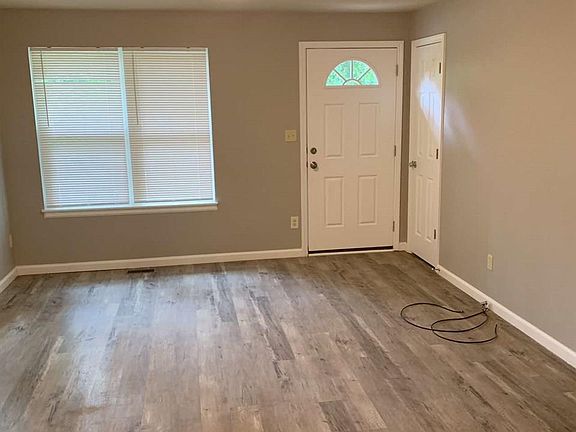 2nd image of 105 Abraham Dr