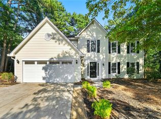 4005 Watkins Glen Dr, Woodstock, GA 30189