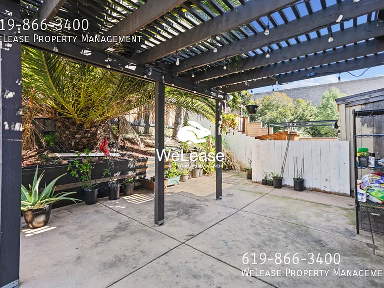 1886 Manzana Way — Photo 2
