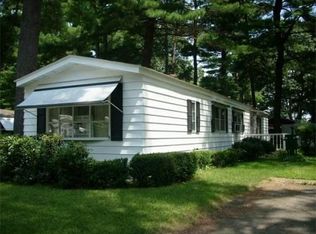 7 2nd Ave, Westfield, MA 01085