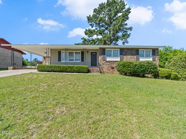 3028 Armstrong Dr, Macon, GA 31211