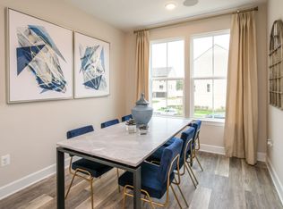 1950 Robin Hill Ln, Raleigh, NC 27610