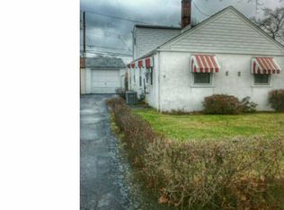 9243 Annapolis Rd, Philadelphia, PA 19114