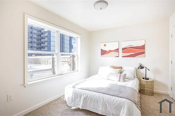 5227 Crowson Ave #7 — Photo 9