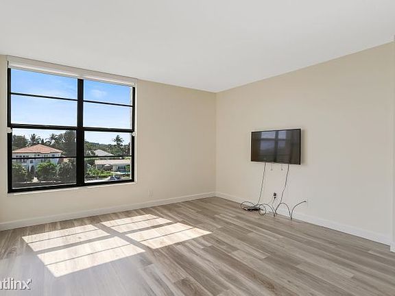 20220412211620486654000000-o