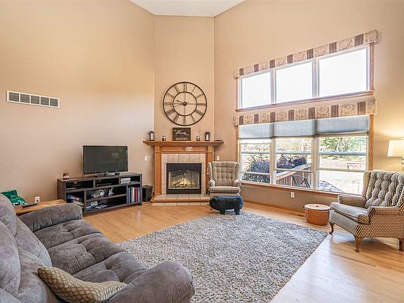 3rd image of 4754 Birnbaum Dr